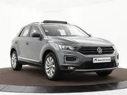 Volkswagen T-Roc 1.5 TSI 150pk DSG Sport · Panoramadak · Camera · Keyless · Apple/Android Car Play · Dodehoek Detectie · P-Sensoren · 17'' Inch ·