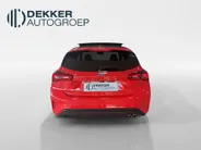 Ford Focus 1.0 EcoBoost Hybrid 125 pk ST Line X Panoramadak - Groot navigatie - 18inch LM Velgen - Driver Assistance Pack - Winter Pack - Race Red