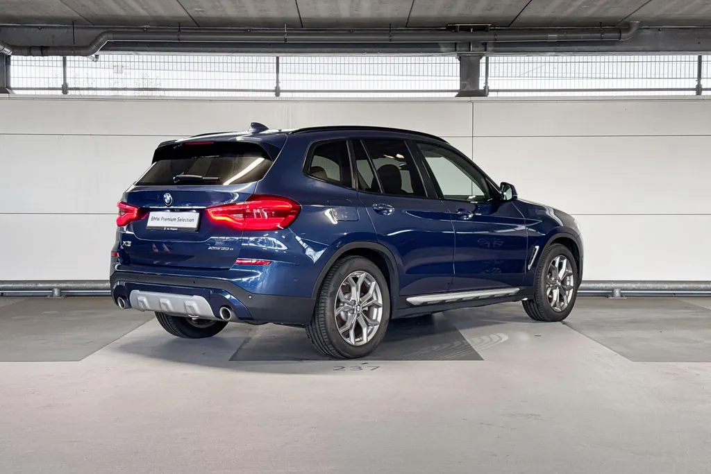 BMW X3 xDrive30e Business Edition Plus