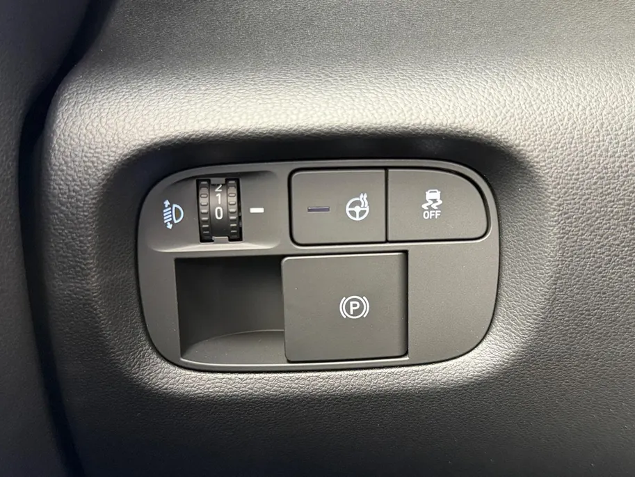 Hyundai Inster E-Motion 49 kWh + CFP | Z&Z topdeal van €26.690,- nu voor €25.190,- |
