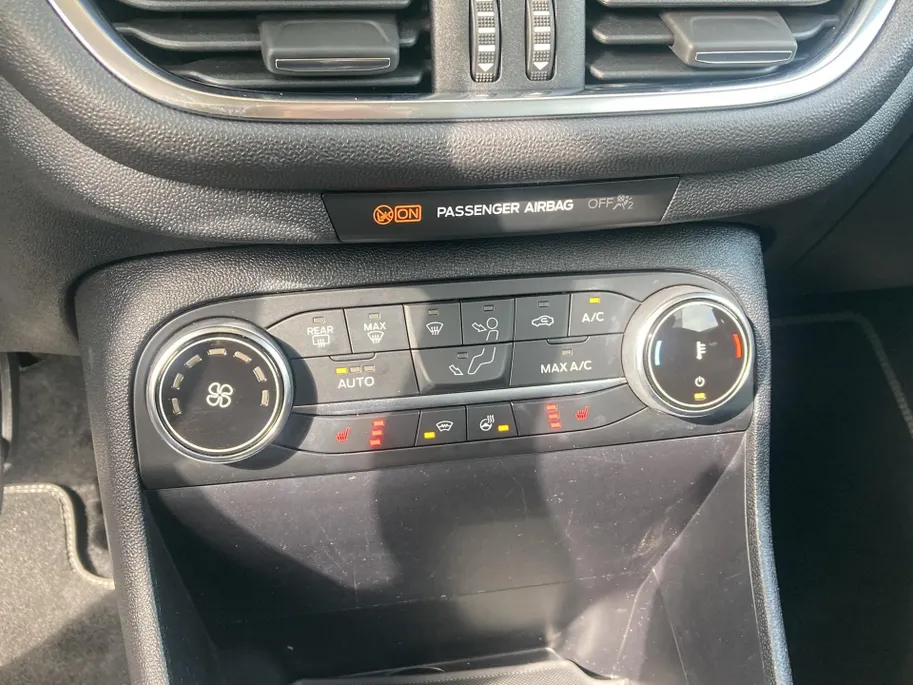 Ford Fiesta 1.0 EcoBoost Hybrid Titanium Apple Carplay/ Android Auto - Winter Pack - Agate Black