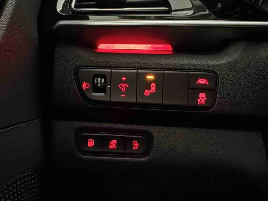 Kia Niro 1.6 GDi PHEV 141pk DCT6 DynamicPlusLine | Trekhaak | Apple Carplay/Android Auto