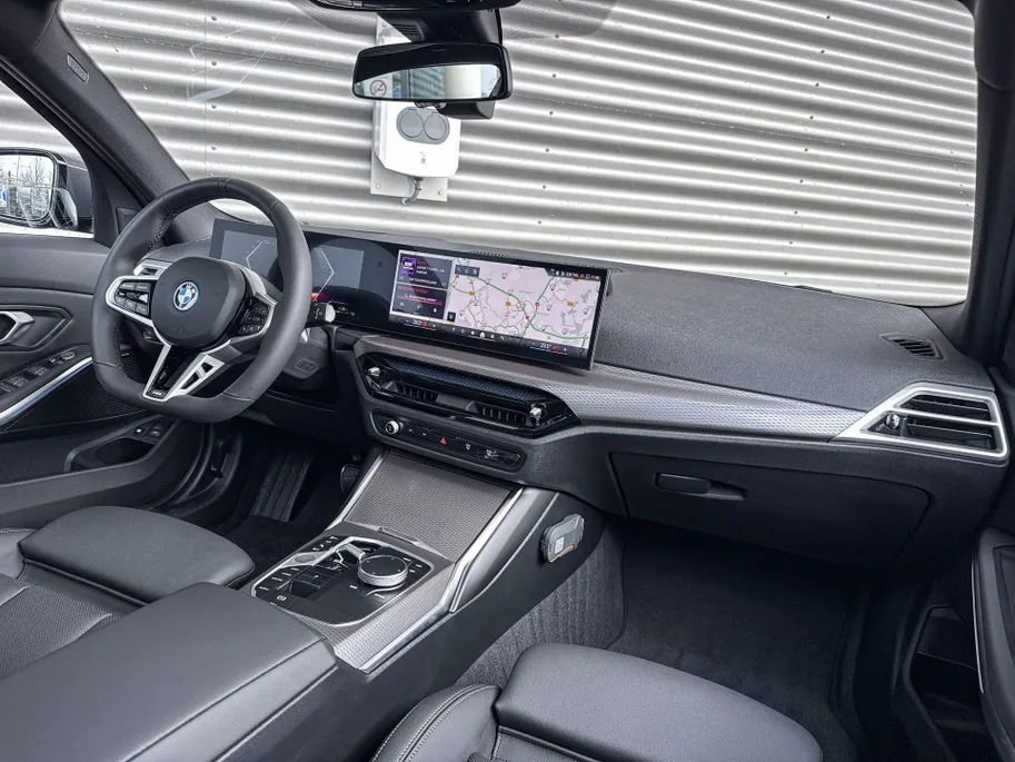 BMW 3 Serie Touring 330e