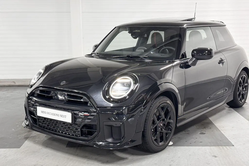 MINI Cooper 3-deurs Cooper C John Cooper Works M