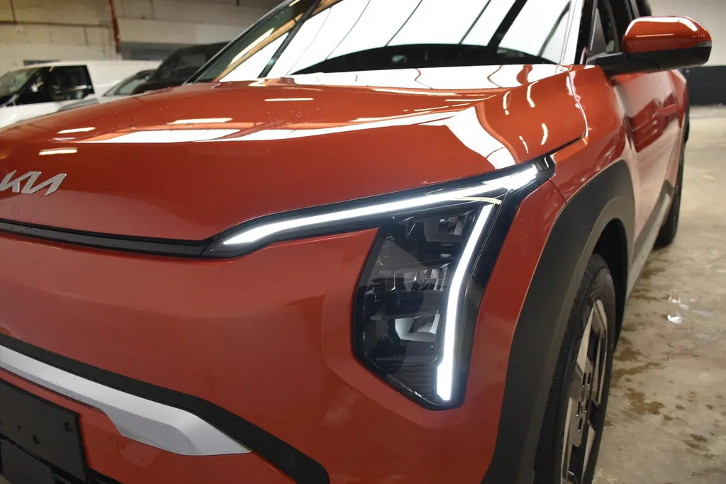 Kia EV3 81,4 kWh 204pk Plus NIEUW