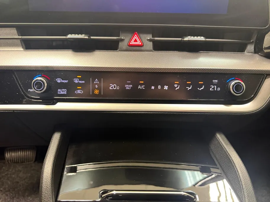 Kia Sportage 1.6 HYBRID | DARK EDITION | TREKHAAK | NL-AUTO |