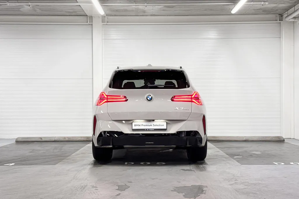 BMW X3 xDrive30e