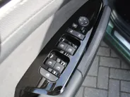 Kia Sportage 1.6 T-GDi Hybrid GT-Line | Stuur-/stoelverwarming | Elek. stoelverstelling + achterklep | Schuifdak | 18' LM | Cruise adapt. | Camera |