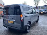 Ford Tourneo Courier courier EV / TREKHAAK / WINTERPAKKET.