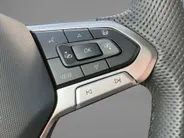 Volkswagen Touareg 3.0TSieHybrid 340kW/462PK 4MOTION R Edition · Panoramadak · Leder · DYNAUDIO · 360°Camera · Luchtvering · Garantie t/m 22-07-2030 of 100000km.