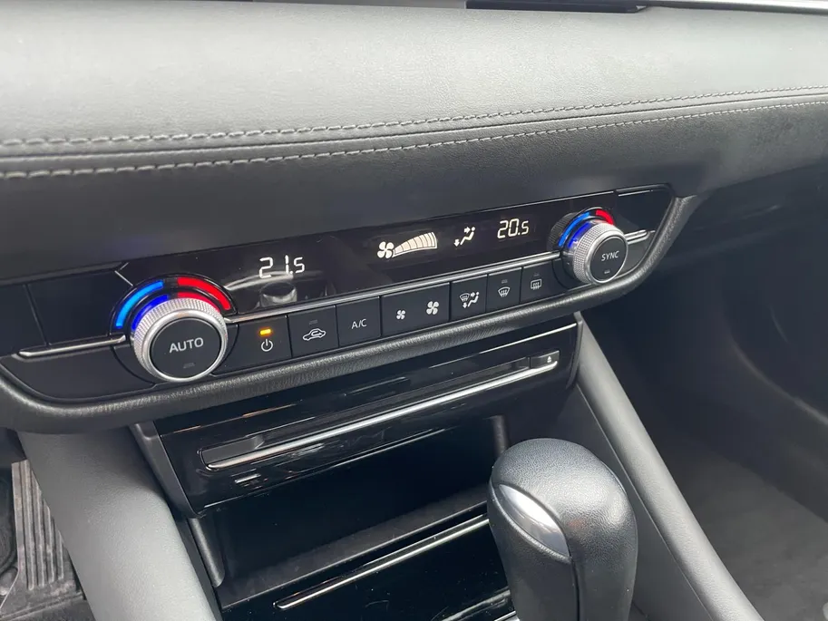 Mazda 6 Sportbreak 2.0 SkyActiv-G 145 TS | Automaat! | Navi | Parkeersensoren | Climate control