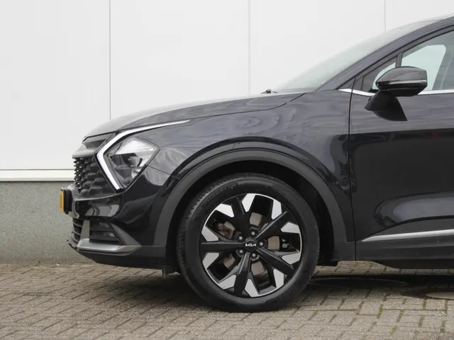 Kia Sportage 1.6 T-GDi Plug-in Hybrid AWD DynamicLine | Navi | Adap. Cruise | Park sens