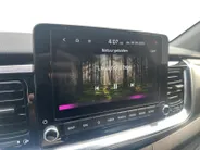 Kia Stonic 1.0 T-GDi MHEV DynamicPlusLine 100 PK | Dealer onderhouden | Trekhaak | All seasonbanden | Fabrieksgarantie t/m 4-4-2030 + 3x 1 jaar* | NAP