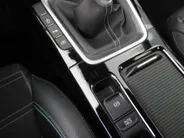 Kia Ceed 1.0 T-GDi Design Edition | Stuur-/stoelverwarming | Cruise | Camera | 16' LM | Dodehoekdetectie | JBL audio | LED |