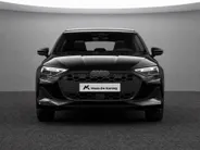 Audi A3 Sportback 40 TFSI e Advanced edition 204 PK · Assistent rijden en parkeren plus · Optiekpakket zwart plus · Lichtpakket plus ambient light · MEGA Sale