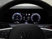Volkswagen Tayron 1.5eHybrid 200kW/272PK R-Line Edition DSG · Panoramadak · Camera + Parkeersensoren · Massagefunctie · Garantie t/m 29-12-2030 of 100000km  · EXTRA INRUILKORTING ·