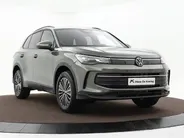 Volkswagen Tiguan Limited Edition 1.5 eHybrid 204 PK 6 versn. DSG · Design Pakket Dark · Trekhaak inklapbaar, met elektrische ontgrendeling, incl. aanhangermanoeuvreerhulp Trailer Assist · Voorraad OUTLET · Prijs is inclusief inruilpremie ·