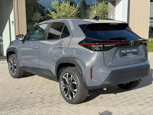 Toyota Yaris Cross 1.5 Hybr 130 First | Comfort Pack | Uit Voorraad Leverbaar |