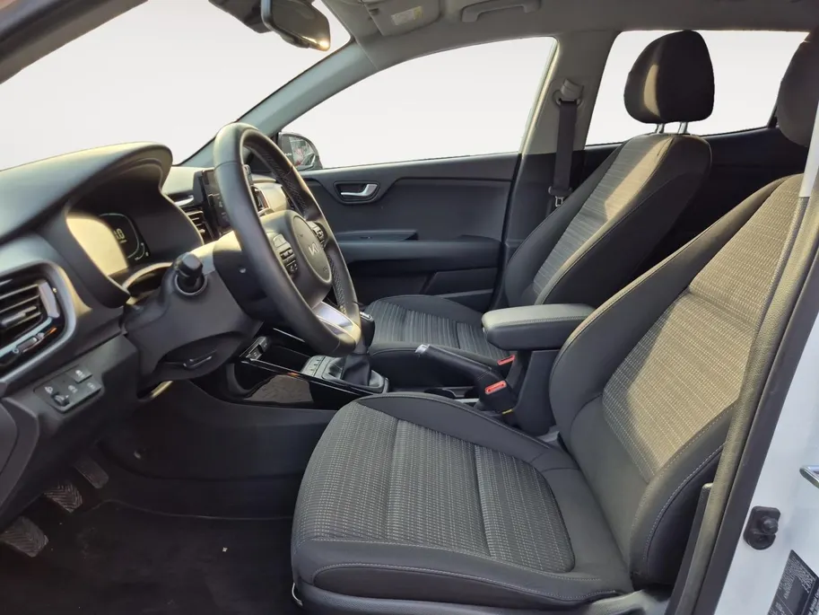 Kia Stonic 1.0 T-GDi MHEV DynamicPlusLine | Cruise Control | Climate Control | Stoelverwarming | Stuurverwarming | Navigatie | Camera | Privacy Glass |