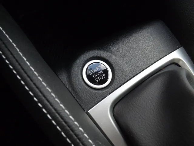 Nissan Micra 1.0 IG-T N-Sport 101 pk