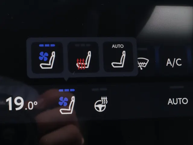 Toyota RAV4 2.5 Phev 300 First Edition | Stoel Verwaming/Verkoeling | Stoel Geheugen | NU TE BESTELLEN
