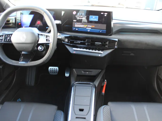 Renault Clio 1.8 Hybrid 160 PK esprit Alpine | Harman Kardon geluid 9 luidspeakers | Dode hoek detectie | Camera achter | NIEUW OP VOORRAAD