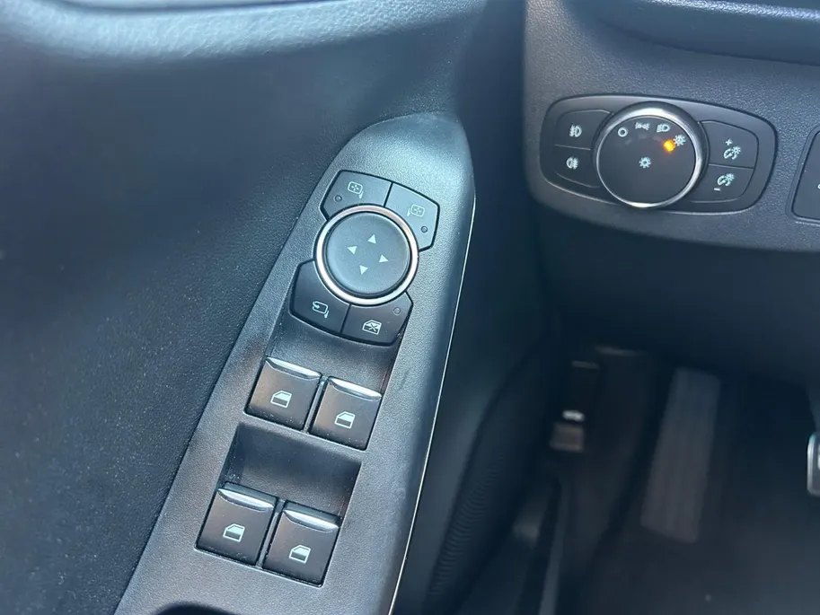 Ford Puma 1.5 EcoBoost ST-X | Winter Pack| Apple Carplay/Android Auto| 12 maanden Bovag Garantie|