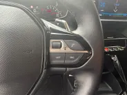 Peugeot 208 1.2 PureTech Active | AUTOMAAT | CARPLAY | CLIMATE / CRUISECONTROL | 12 Maanden garantie!