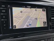 Volkswagen Bedrijfswagens Transporter 2.0 TDI 204pk DSG L2H1 DC 30 Bulli · Camera · Apple/Android Car Play · Dubble Cabine · Vloerplaat · 18'' Inch ·