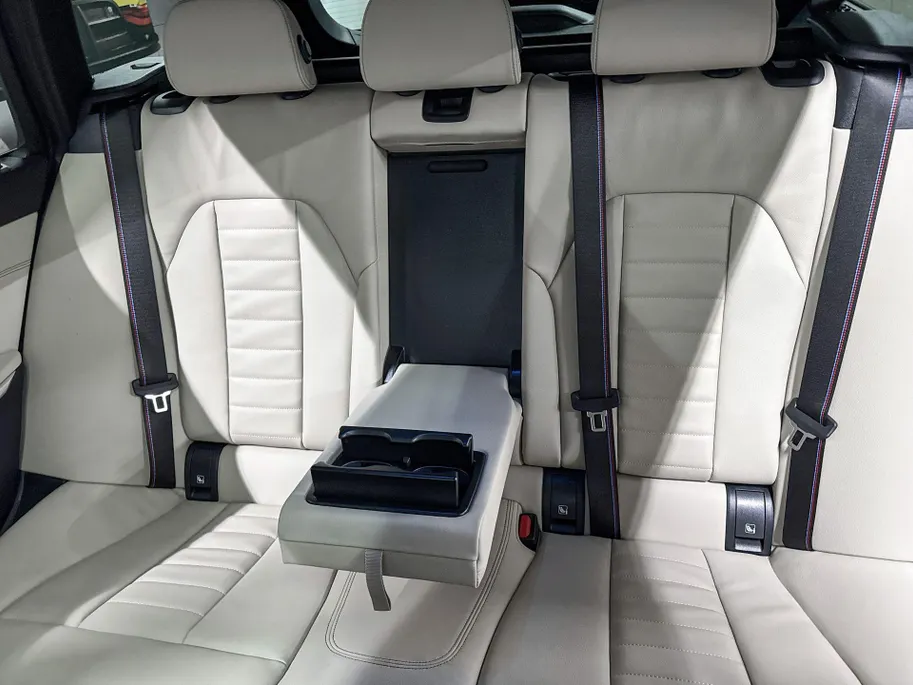 BMW 3 Serie Touring 330e