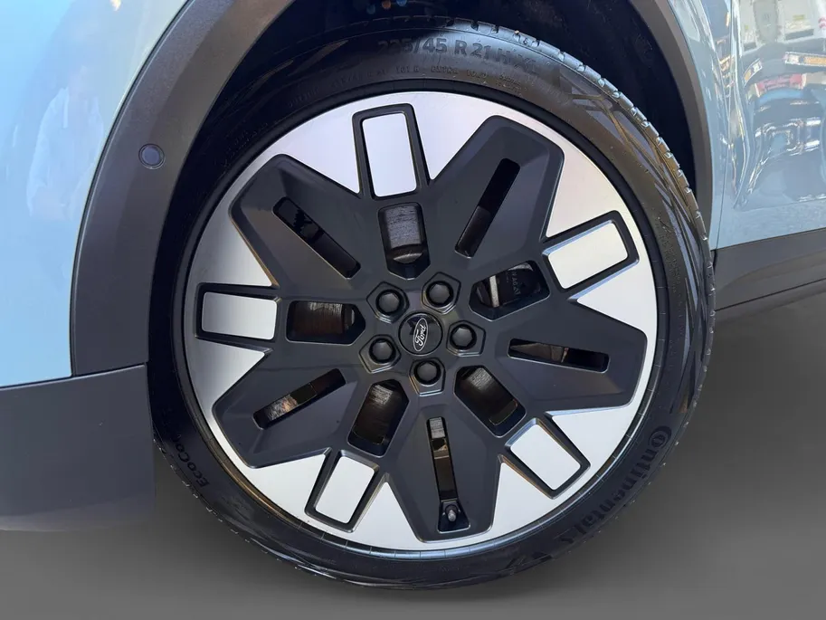 Ford Explorer Premium Extended Range RWD 77 kWh | Panoramadak | Winter Pack | Adaptive Cruise | Dodehoek Detectie | 360 ° Camera | 20'' LMV |