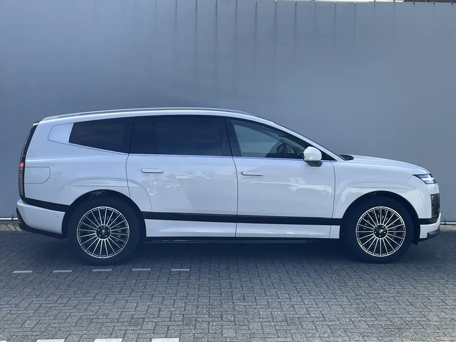Hyundai IONIQ 9 110 kWh 308pk AWD Lounge / Voorraad deal
