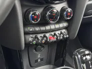 MINI Cooper 3-deurs John Cooper Works
