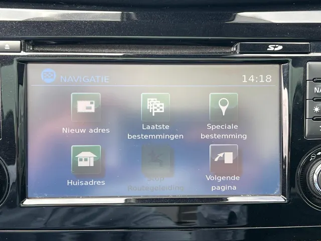 Nissan QASHQAI 1.2 N-Connecta | NAVIGATIE | PANORAMA DAK | 360 CAMERA | 18 INCH | CRUISE CONTROL | CLIMATE CONTROL |