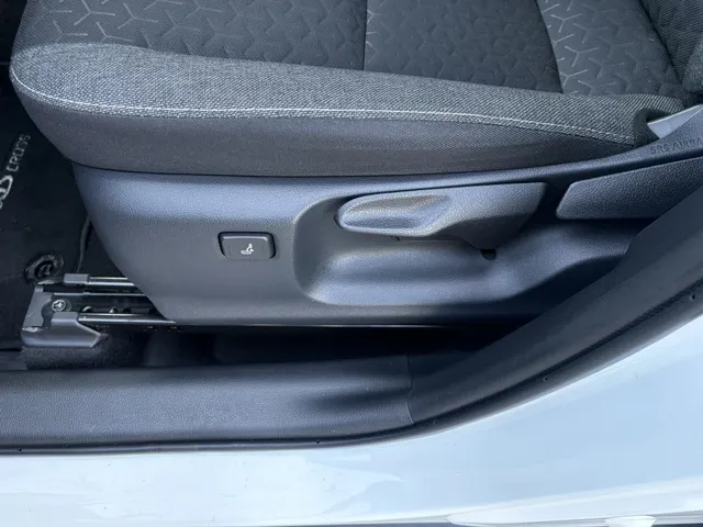 Toyota Yaris Cross 1.5 Hybrid Dynamic | Parkeersensoren | Trekhaak