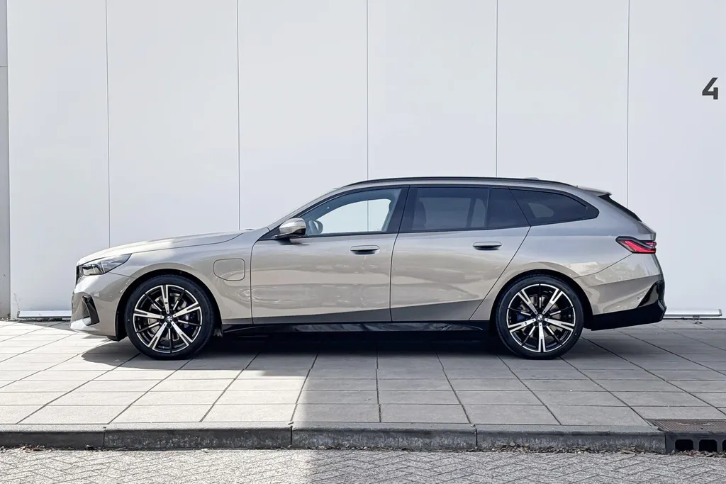BMW 5 Serie Touring 530e M Sport Edition