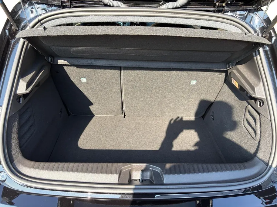 Renault Clio 1.6 E-Tech Full Hybrid 145 techno Apple Carplay/Android Auto , navi , camera , tel , lm velgen , parkeersensoren .