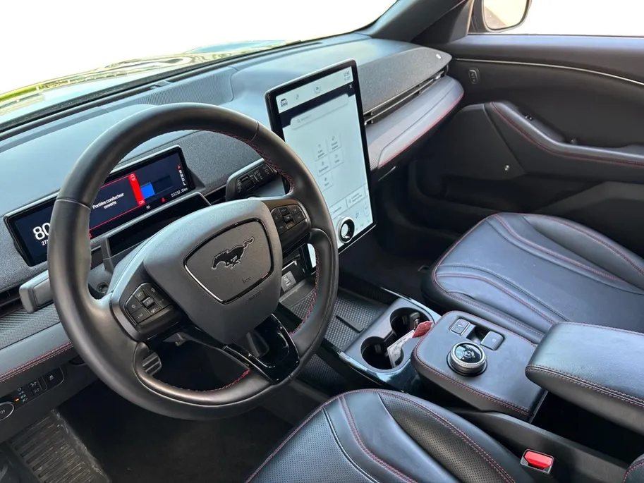 Ford Mustang Mach-E Premium AWD | Memory stoelen | Stoel en Stuurverwarming | B&O audio | Elektr. Achterklep | 360 camera