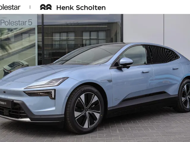 Polestar 4