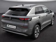 Volkswagen T-Roc Limited Edition 1.5 eTSI 116 PK 7 versn. DSG · Comfort Pakket ·  Prijs is inclusief inruilpremie ·
