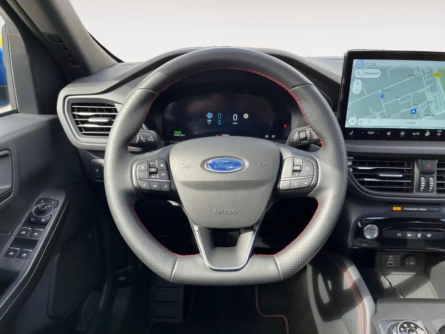 Ford Kuga 2.5 PHEV ST-Line | Schuif/Kantel Dak | Adaptieve Cruise Control | Elek. Trekhaak | 2100 KG Trekgewicht | Winter Pack |