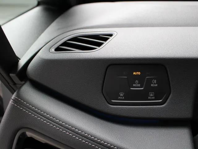 Volkswagen ID.3 Pro 58 kWh | Navigatie via Apple Carplay | PDC+Camera | Voorruitverw. | 19 inch LM | 93% SoH