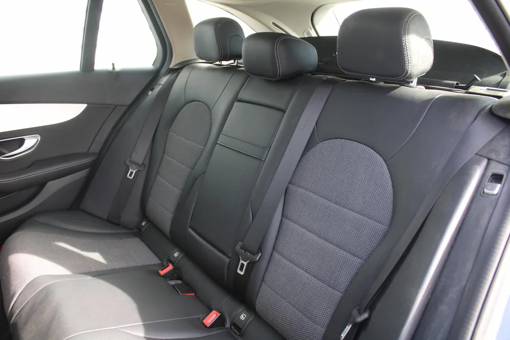 Mercedes-Benz C-Klasse Estate 180 Ambition | 17' LM | Airco | Navi | PDC | Cruise | Zeer mooie auto |