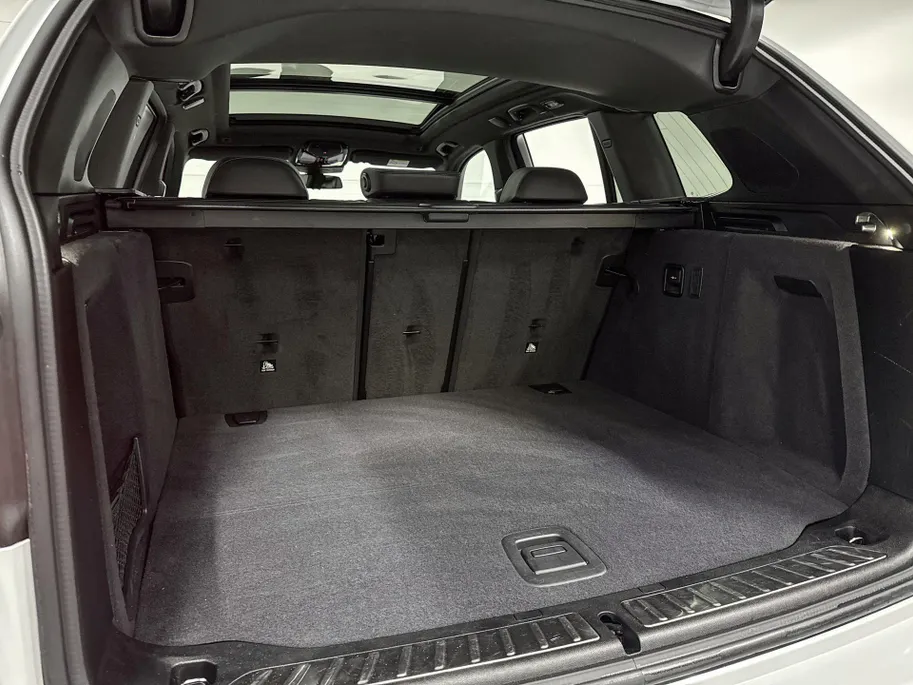 BMW iX3 High Executive