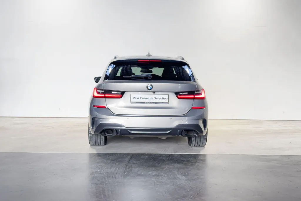 BMW 3 Serie Touring M340i xDrive High Executive