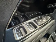 Kia e-Niro ExecutiveLine 64 kWh Full options | Stoelverwarming + verkoeling | Navigatie / Carplay | Dodehoekdetectie | Memory seat