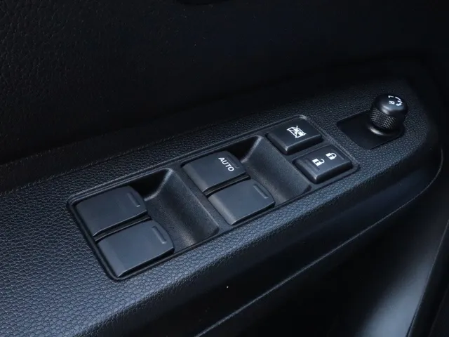 Suzuki Ignis 1.2 Hybrid Style Cruise | Keyless | All Seasons