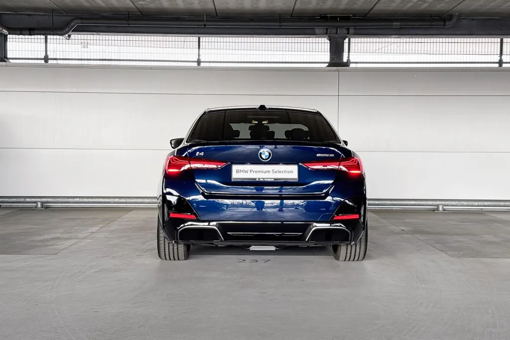 BMW i4 eDrive35 M Sport Edition
