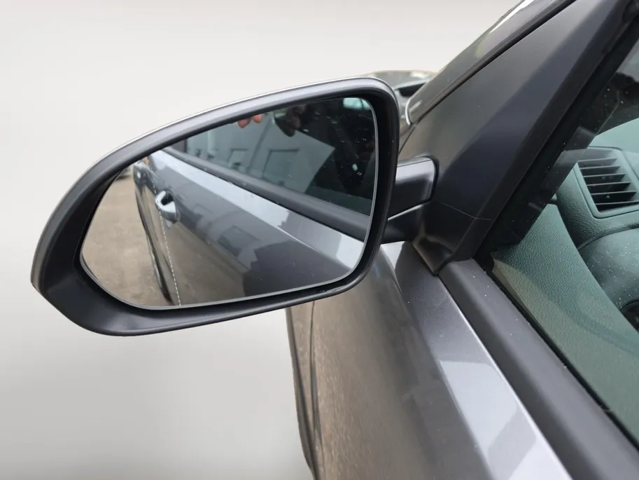 Kia Stonic 1.0 T-GDi MHEV DynamicLine | Navigatie | Cruise control | Stoel+ Stuur verwarming | DEMO
