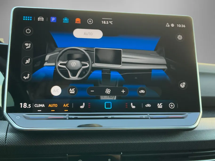 Volkswagen Golf 1.5eTSI/150PK DSG R-Line · Camera · Apple/Android Car Play · Stuur- & Stoelverwarming · Garantie t/m 14-03-2027